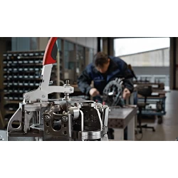 Стяга бързодействаща с хоризонтална плоча STC-VH /35, BESSEY
