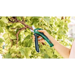 Акумулаторна ножица EasyPrune 3,6V, 1x1.3Ah + USB кабел, 06008B2102, BOSCH