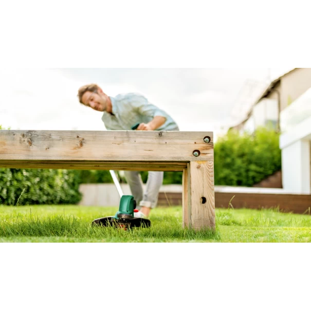 Акумулаторен тример за трева UniversalGrassCut 18V-260, 1x2.0Ah + AL 1810 CV, 06008C1D03, BOSCH