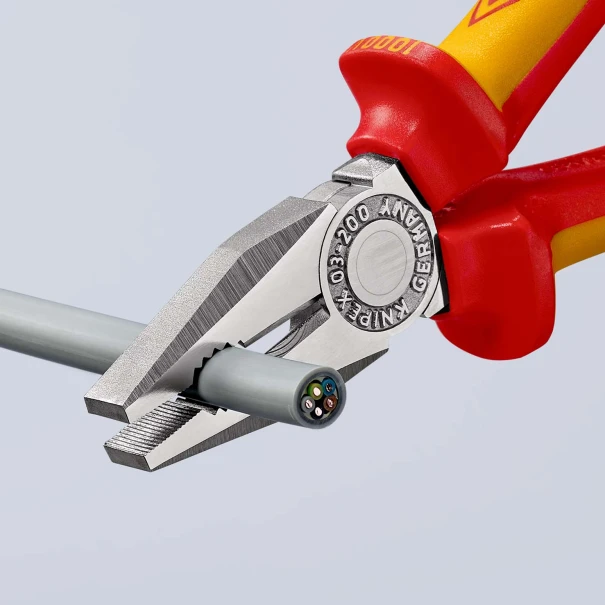 Клeщи комбинирани хромирани, Ø2,5mm 200mm, 03 06 200 SB, KNIPEX
