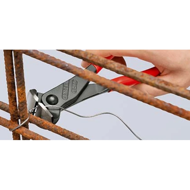 Клещи за челно рязане, черни фосфатирани 280mm, 68 01 280 EAN, KNIPEX