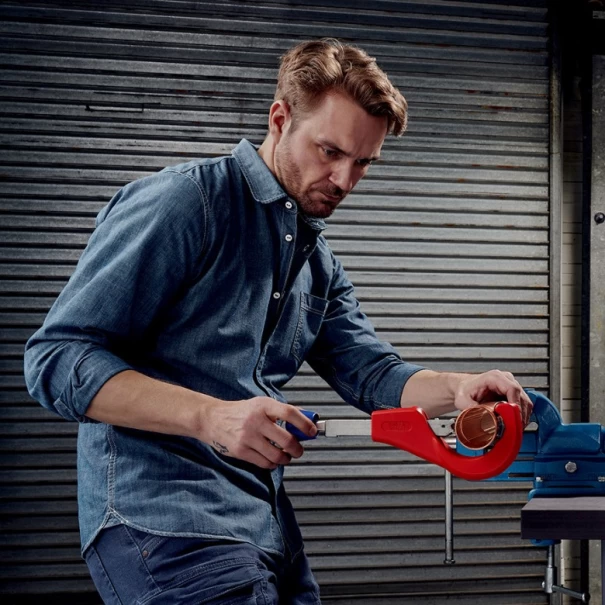 Резачка за тръби TubiX® XL, 260mm, 90 31 03 BK, KNIPEX