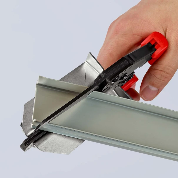 Ножици за пластмаса 275 mm, 95 02 21, KNIPEX