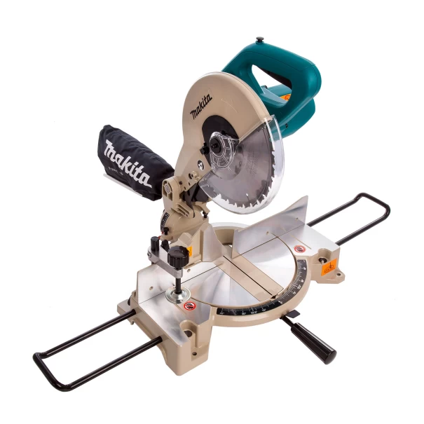 Настолен потапящ циркуляр, 1650W, 4600об/мин, ф260х30мм, LS1040N, MAKITA