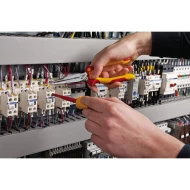Клещи с плоски челюсти Professional electric с право режещо острие 200mm, 26727, WIHA