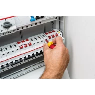 Отвертка и комплект битове slimVario® Stubby electric, с битове slimBit, 4ч, 41230, WIHA